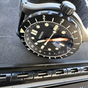MINT Sangin Instruments DLC (black) Professional GMT On Bracelet